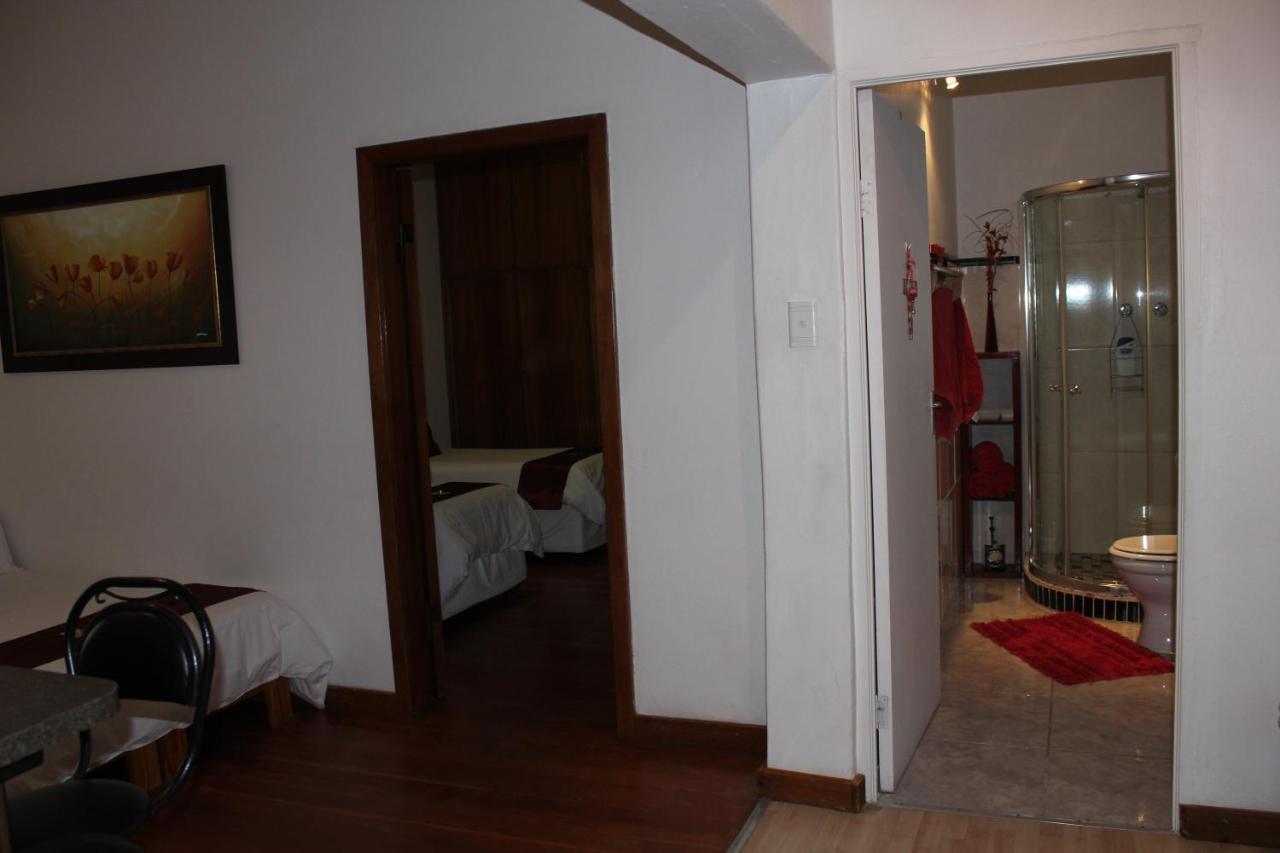 Villelodge Accommodation Luderitz Exterior photo