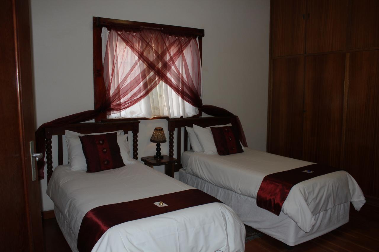 Villelodge Accommodation Luderitz Exterior photo