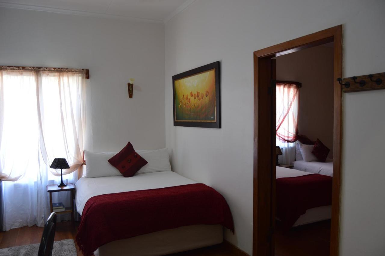 Villelodge Accommodation Luderitz Exterior photo